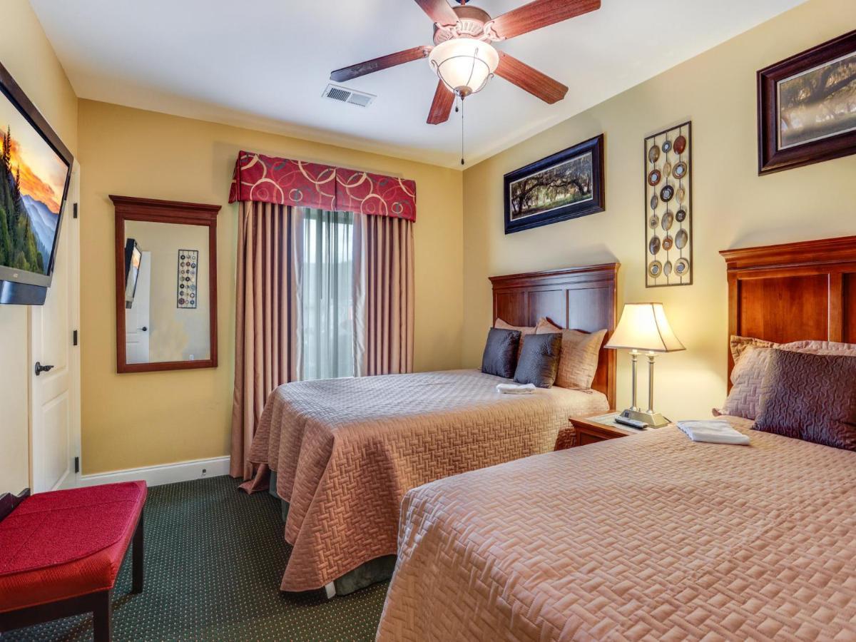 Downtown Delight, 2 Bedrooms, Pool, Hot Tub, Sleeps 6 Gatlinburg Exterior foto